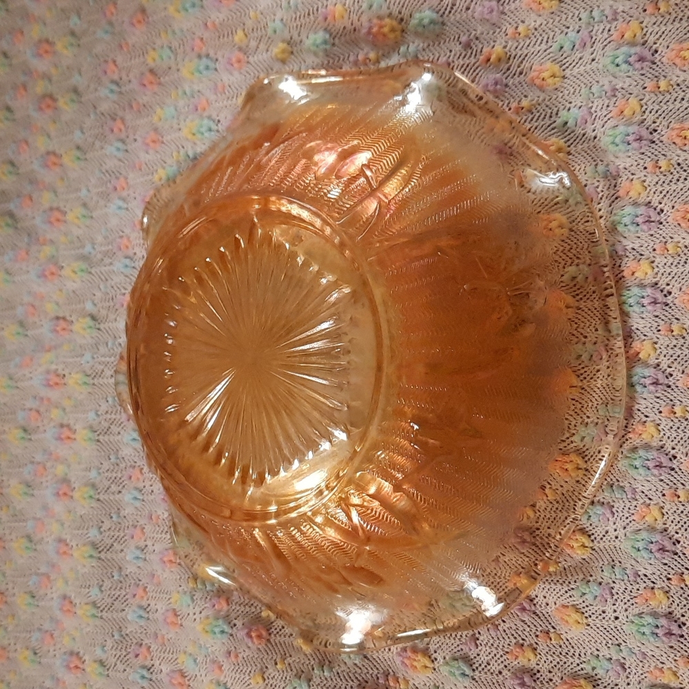 Peach carnaval glass sherbet bowl curved edges - Picture 2 of 5